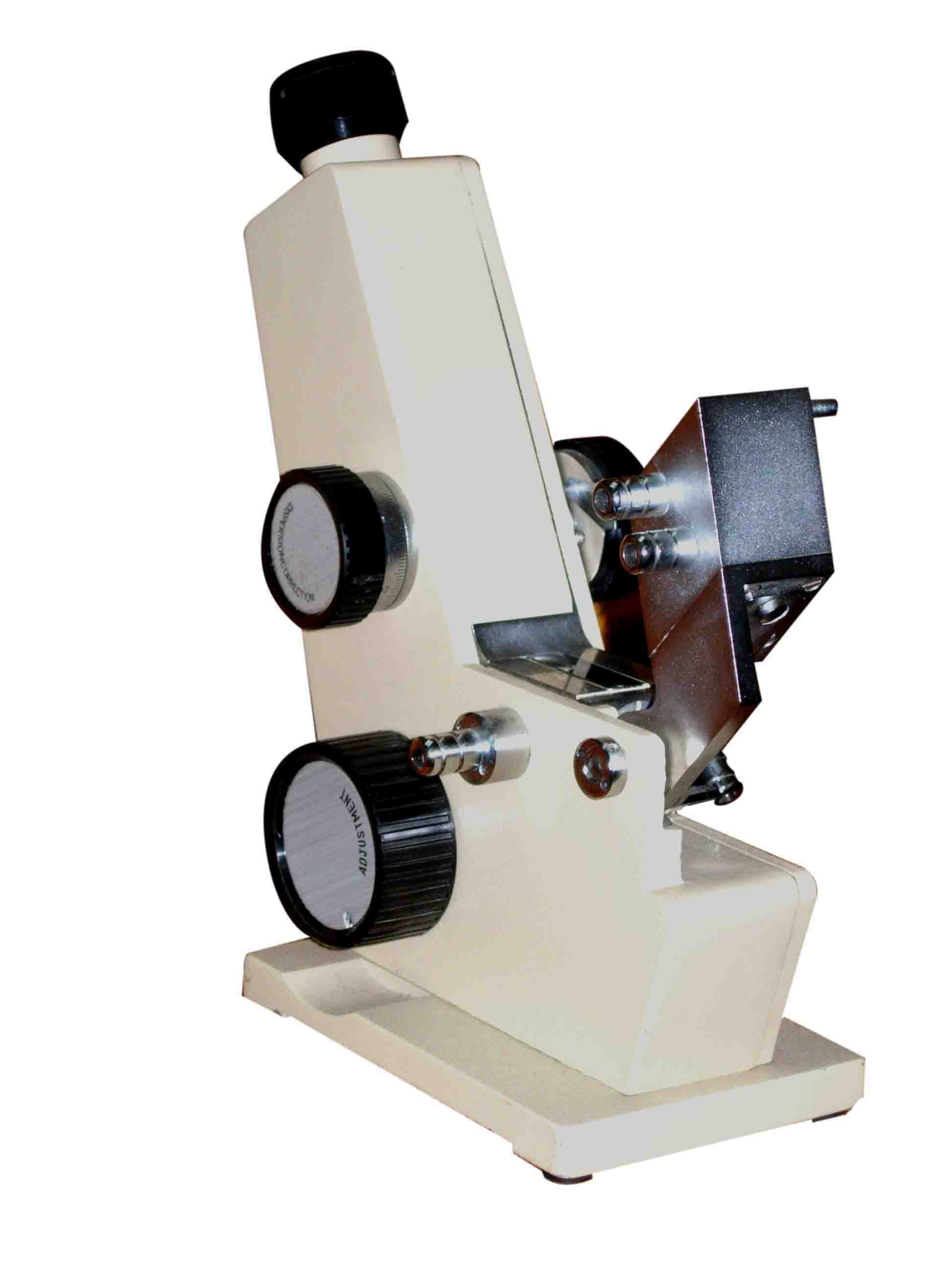 Refractometer